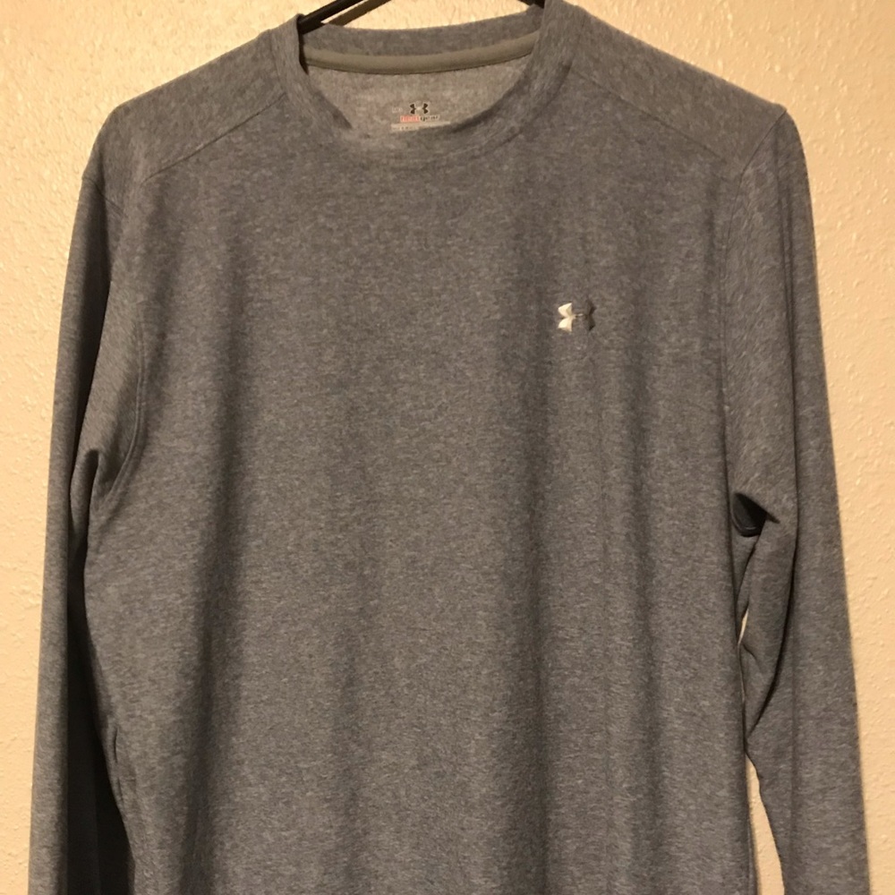 Under Armour  M Long Sleeve Winter Shirt Heat Gear